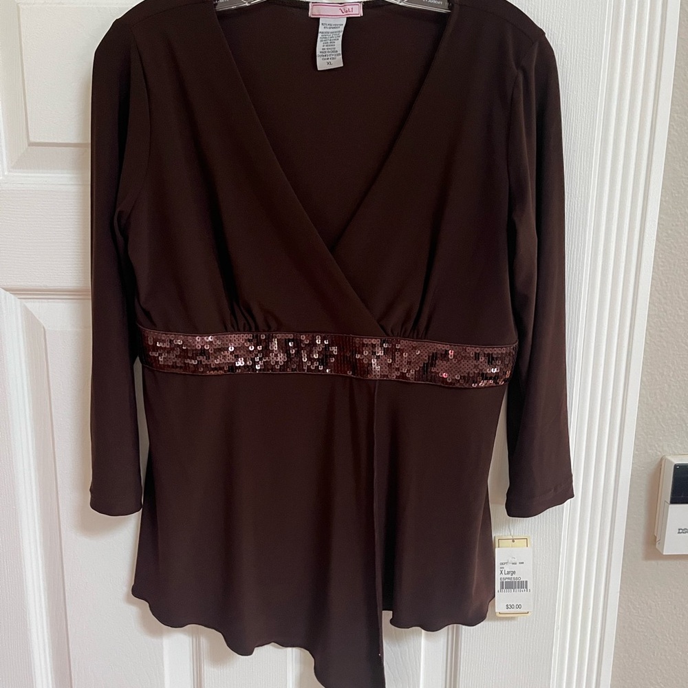 Women's Volt Top with Brown Sequin Belt, V Neck, XL NWT